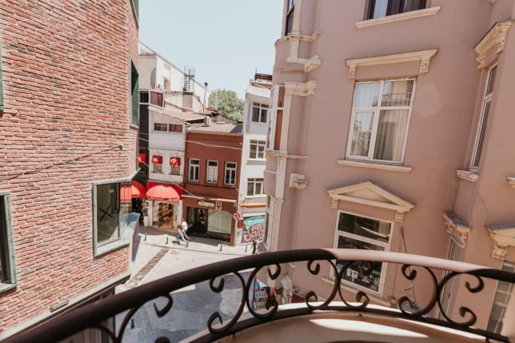 Galadoo Suites 2Nd Floor Κωνσταντινούπολη Εξωτερικό φωτογραφία
